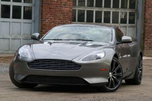 Aston Martin Virage 2011 года